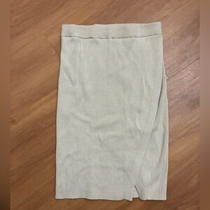 Abercrombie & Fitch Cream Pencil knit Skirt Size S